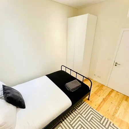 Lisbon City Center 3 Bedroom Flat Next To Avenida Liberdade Exterior photo