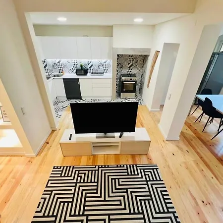 Lisbon City Center 3 Bedroom Flat Next To Avenida Liberdade Exterior photo