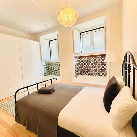 Lisbon City Center 3 Bedroom Flat Next To Avenida Liberdade Exterior photo